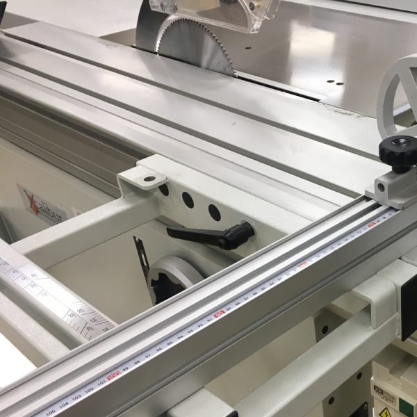 BANCO DE SIERRA XCALIBUR 12" 3HP 220V MOD.MI-XCA-052888 - Imagen 3