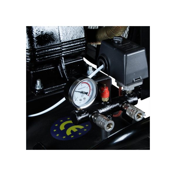 COMPRESOR DE AIRE EVEREST 300LTS 7.5HP 380V MOD.cev75300 en "v" - Imagen 4