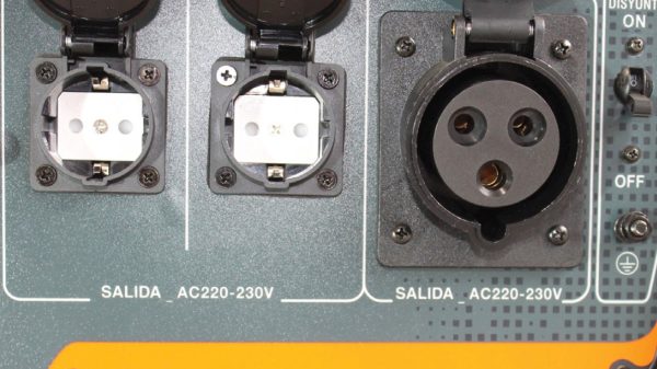 GENERADOR GASOLINA DAEWOO 6.2KVA 220V CONEX.ATS MOD.GDA6500E - Imagen 8