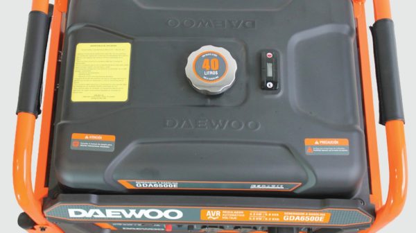 GENERADOR GASOLINA DAEWOO 6.2KVA 220V CONEX.ATS MOD.GDA6500E - Imagen 9