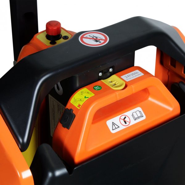 TRANSPALETA ELECTRICA BASE ANGOSTA NOBLELIFT EDGE 1500KG MOD.PTE15N - Imagen 8
